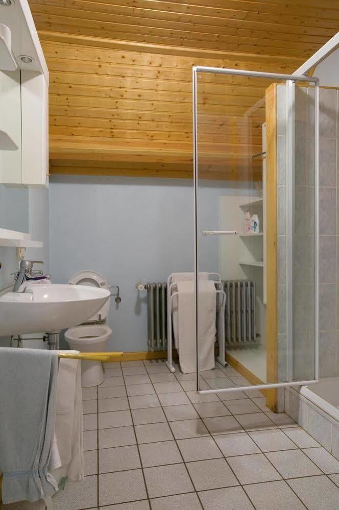 Hotel - B&B Elementum Кортрейк Экстерьер фото